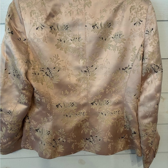 Kay Unger Floral Patterned Tan Jacket in size 8 - Picture 7 of 13